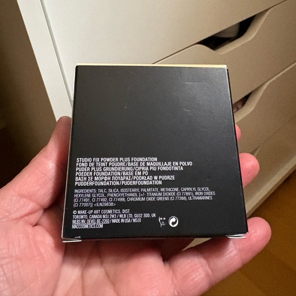 MAC Studio Fix Powder Plus Foundation C3 Band New Never Used. - Picture 2 of 13